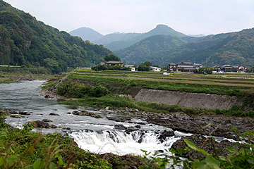 鮎帰りの滝