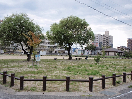 いどばた公園の外観写真