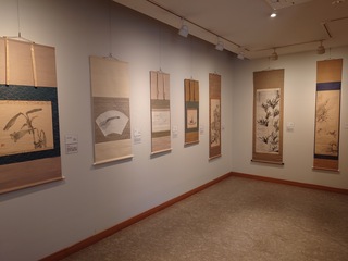 1階日本画展示室の様子 1階日本画展示室内の写真