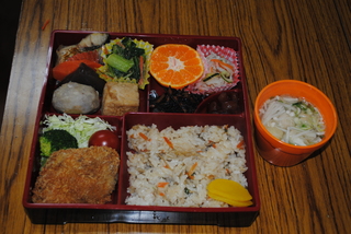 完成したお弁当