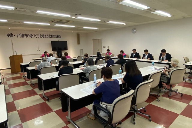 総会の様子