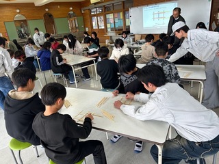 模型作りの様子