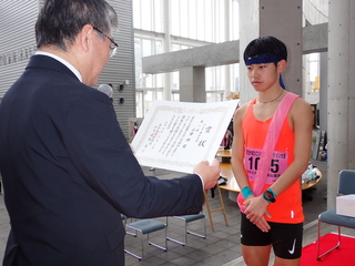 10km男子の部 1位