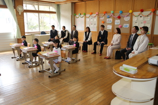 教室で初めての学級活動