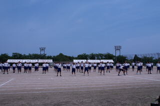 応援合戦　紅軍