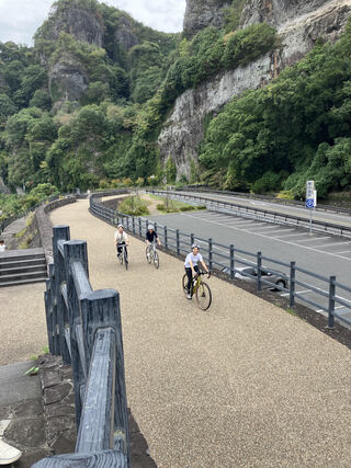 競秀峰の絶景を目の前に