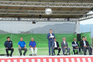 中津市議会議長代理産業建設消防委員会 副委員長 大内直樹さまご祝辞 中津市議会議長代理産業建設消防委員会 副委員長 大内直樹さまご祝辞