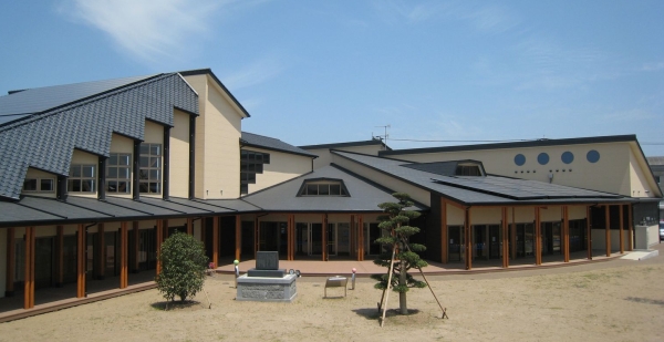 教育福祉センター 教育福祉センターの外観