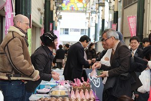 南部自由市場の様子