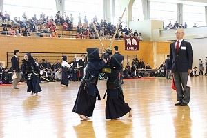 緑静会少年剣道大会会場の様子