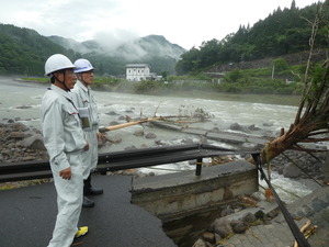 豪雨災害現場