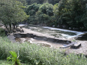 津民川河川プール