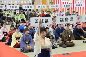 選手宣誓を行う大分県代表監督兼選手の楠木さん