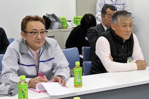 座談会の様子