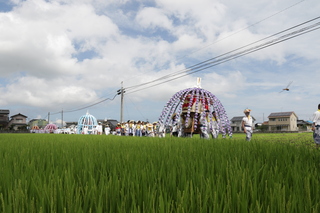 お祭りの様子