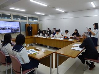 活動紹介の様子