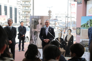 奥塚市長あいさつ