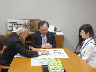 古庄参議院議員