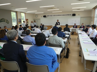 総会の様子