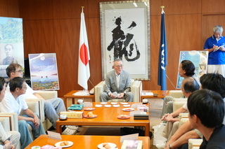 歓談の様子 歓談の様子