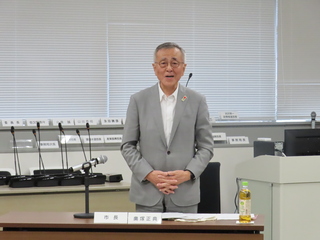 奥塚市長あいさつ
