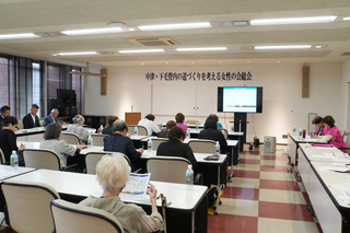 総会の様子 総会の様子