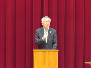奥塚市長あいさつ 奥塚市長あいさつ